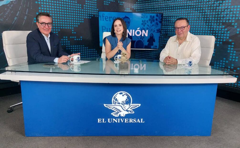 El diputado Germán Martínez charla en Con los de Casa con David Aponte y Maite Azuela. Foto: Julio Suárez/ EL UNIVERSAL