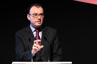Expresa Videgaray solidaridad con pueblo francés