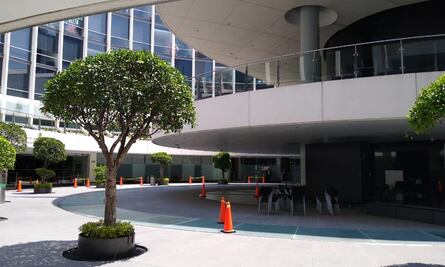 Crónicas del coronavirus: Afuera del Senado, vendedores y boleros se quedan sin ingresos