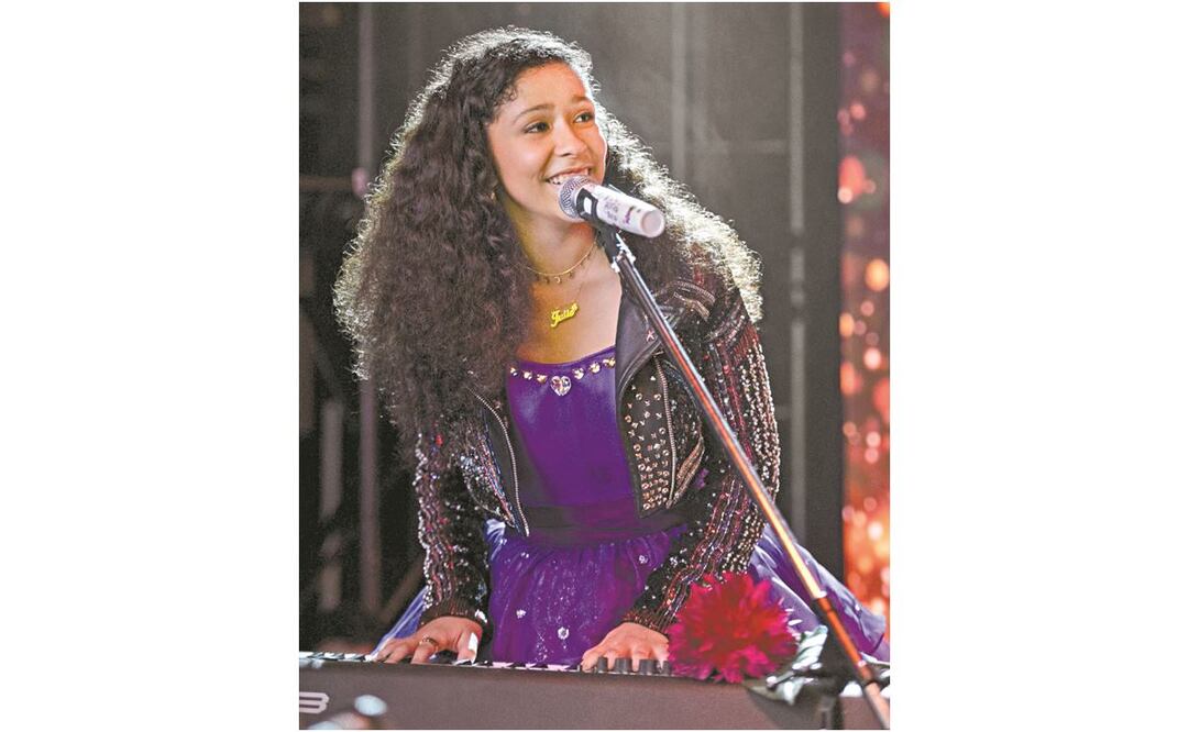 Madison Reyes interpreta a una chica que desea cantar. NETFLIX