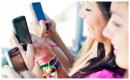 Adolescentes cambian Facebook por YouTube, Instagram y Snapchat