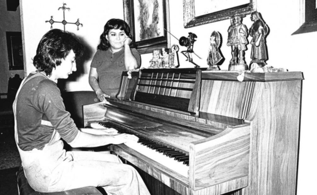 Una vida en los escenarios ha sacado a Carmen Salinas de la depresión