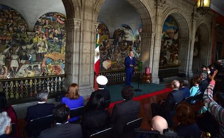 En Cuarto Informe, AMLO presume su plan de "cero corrupción"; celebra ingresos extra por 2.4 billones