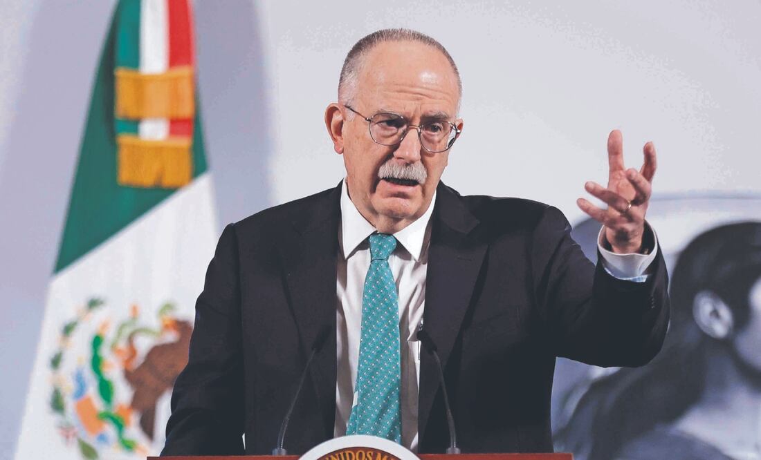 Julio Berdegué Sacristán, secretario de Agricultura y Desarrollo Rural, explicó que buscarán mantener el acuerdo que evitaba sanciones de EU contra el jitomate mexicano. Foto: de DIEGO SIMÓN SÁNCHEZ. EL UNIVERSAL