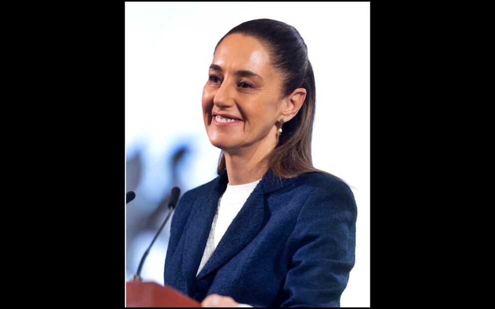 Luego que la revista Forbes la posicionó en el cuarto lugar de las mujeres más poderosas de 2024, la presidenta Claudia Sheinbaum destacó que es un reconocimiento al momento histórico que estamos viviendo de “transformación y es tiempo de mujeres”. Foto: cortesía Presidencia