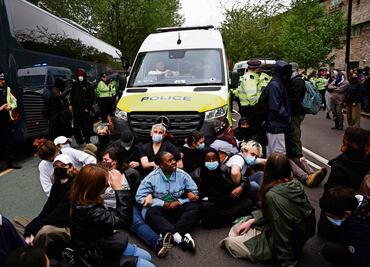 Ruanda explota el caos británico