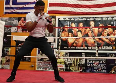 ¿Quién es Daniel Jacobs?, rival del "Canelo" Álvarez en mayo