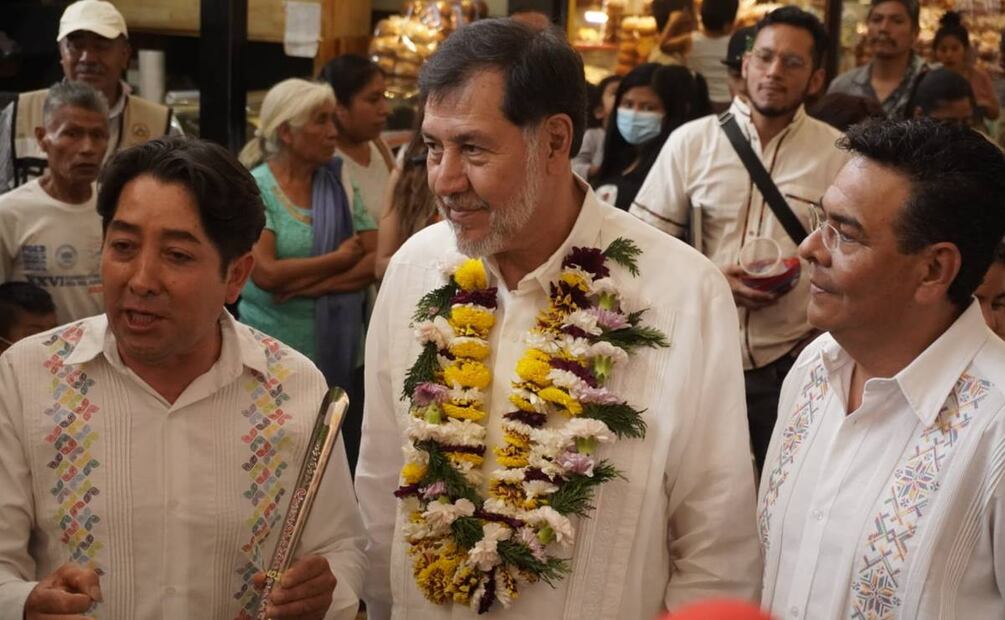 Gerardo Fernández Noroña inició su gira en Oaxaca. / Foto: Mario Arturo Martínez, EL UNIVERSAL.