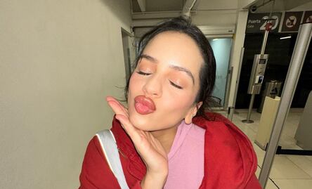 Detente un momento a ver como lucía Rosalía a sus 7 años