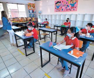 Regreso a aulas divide a los padres de familia