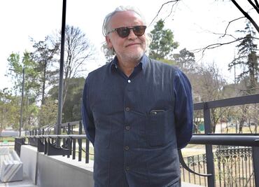 Gabriel Orozco califica como "nueva escultura pública" la Calzada Flotante