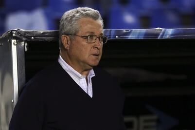 Víctor Manuel Vucetich muy cerca de Gallos Blancos