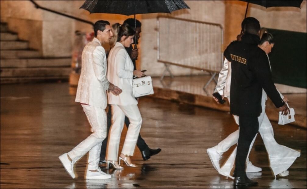 Neymar festeja su cumpleaños con peculiar fiesta