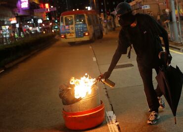"Cuerpos aplastados y huesos rotos": presidente de China advierte sobre protestas en Hong Kong