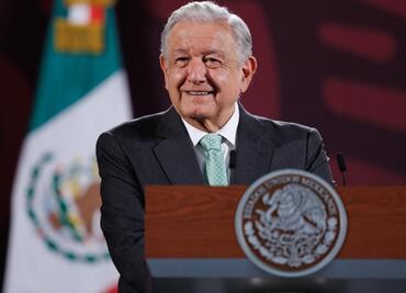 Nada parece detener a Morena para regalar reforma a AMLO