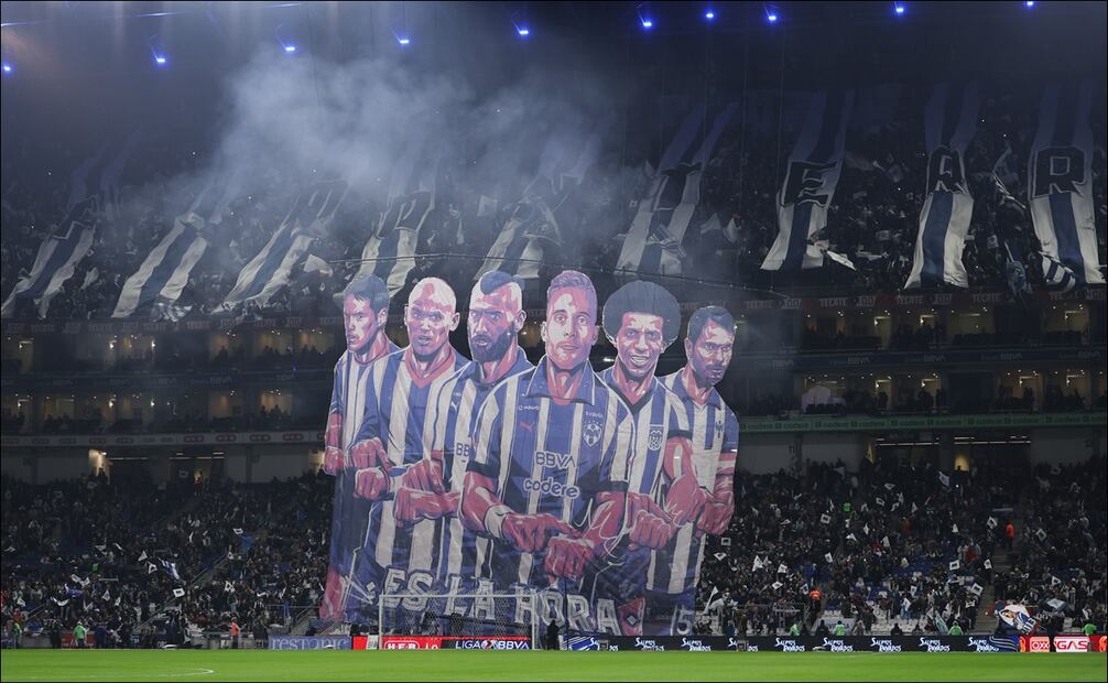 "Es la hora" decía el tifo con el que recibieron a Rayados en la semifinal de vuelta / Foto: Imago7
