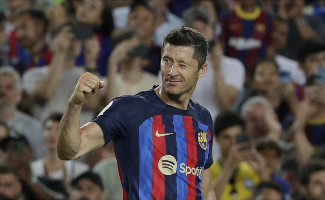 Robert Lewandowski aporta un doble en la goleada del Barcelona al Valladolid / FOTO: EFE