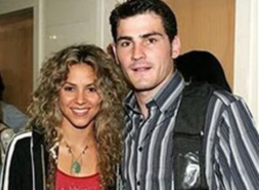 Después del truene con Piqué, Shakira es relacionada con otro futbolista español