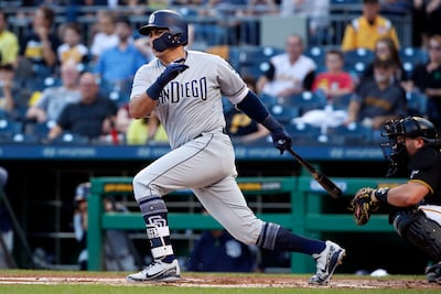 Christian Villanueva, a un cuadrangular de hacer historia