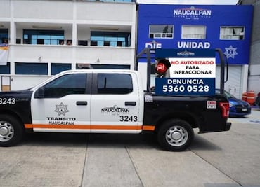 Policías de Naucalpan, molestos por mantas antimultas