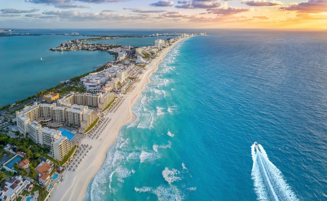 Hay un vuelo de Cancún a la Ciudad de México por 299 pesos, en una de las promociones. Foto: iStock