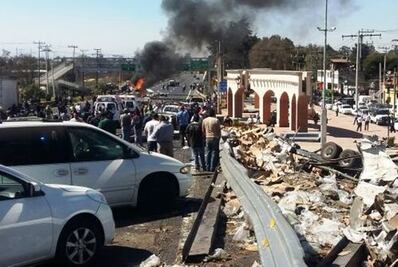 Video. Doble accidente en la México-Toluca deja un muerto