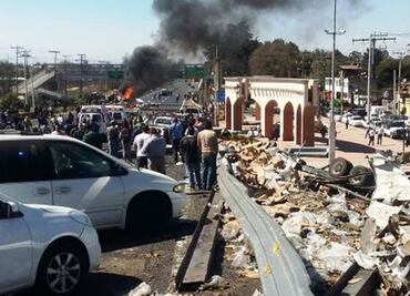 Video. Doble accidente en la México-Toluca deja un muerto