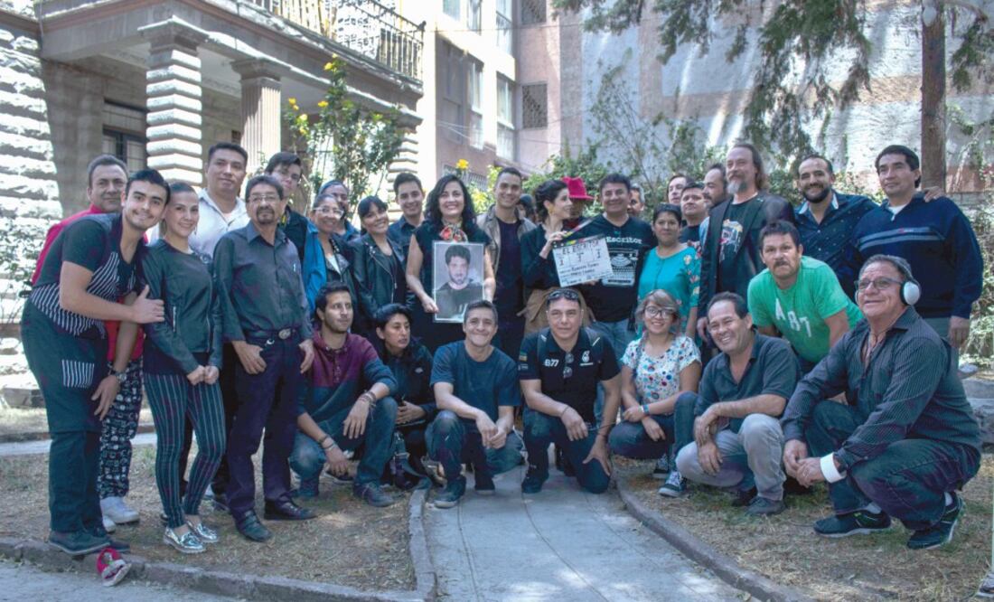 Los actores filman en tres locaciones, una de ellas, en Tacuba. / CORTESÍA