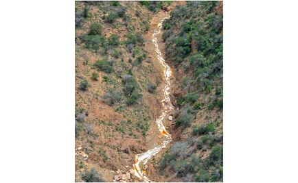 Deberán exhibir documentos de daños a río