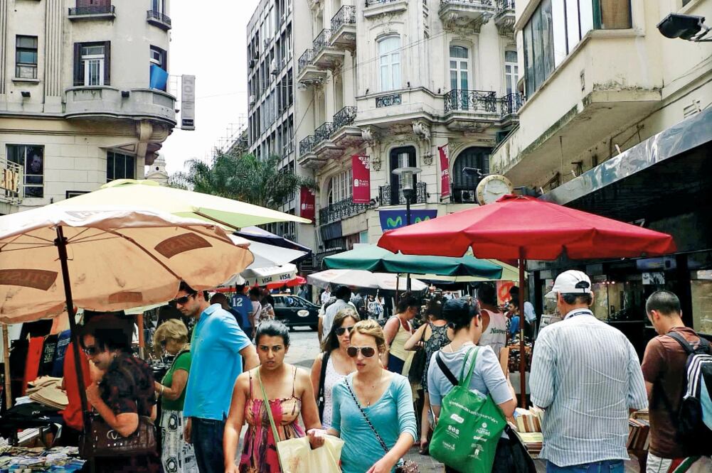 Reporte. El establecimiento asaltado por el comando se ubica en pleno centro de Punta del Este (ARCHIVO EL UNIVERSAL)