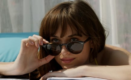 Dakota Johnson vuelve a ser relacionada con joven cantante; fueron vistos en una cena