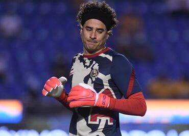 Guillermo Ochoa, traicionado por comentarista de TUDN