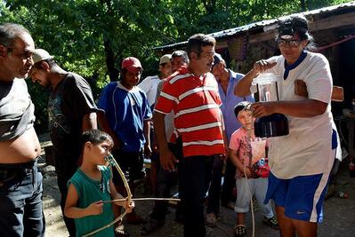 “Abuelas solares” llevan luz a viviendas de Oaxaca