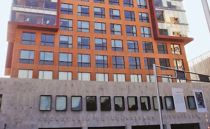 SRE abre línea para mexicanos en Irán tras sismo en Irak