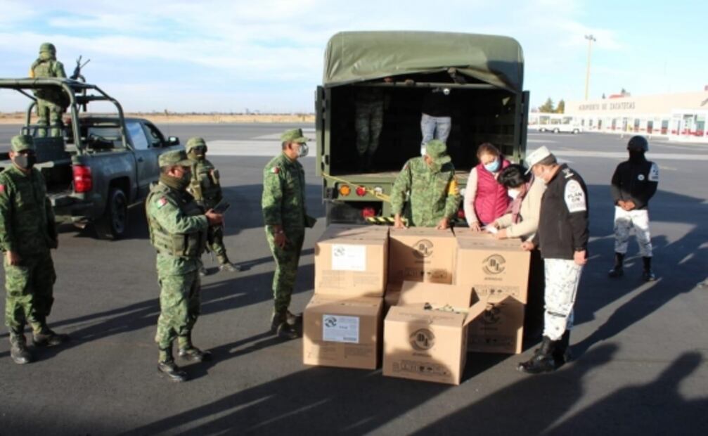 Llegan a los estados nuevos cargamentos con vacunas contra Covid-19