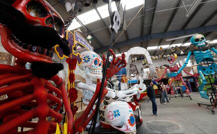 ​Alistan Desfile de Día de Muertos sobre Paseo de la Reforma