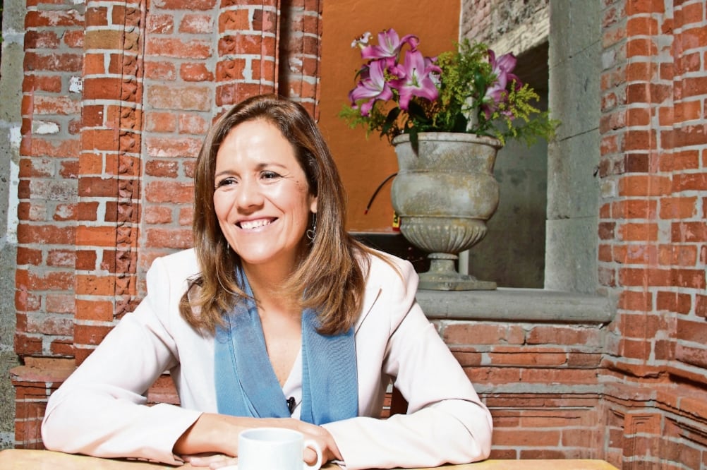 Margarita Zavala criticó al PRI y declaró que este instituto político “va de ca ída”, ya que el gobierno de Enrique Peña Nieto le ha fallado al país (ARCHIVO EL UNIVERSAL)