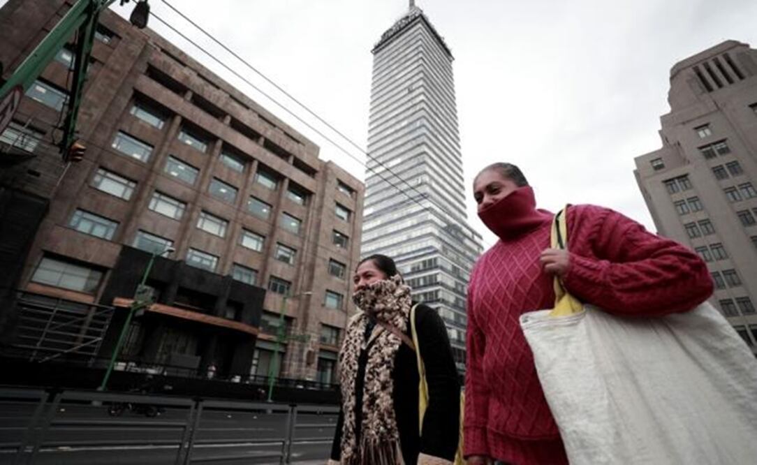 Women walking in Mexico City - File photo/EL UNIVERSAL