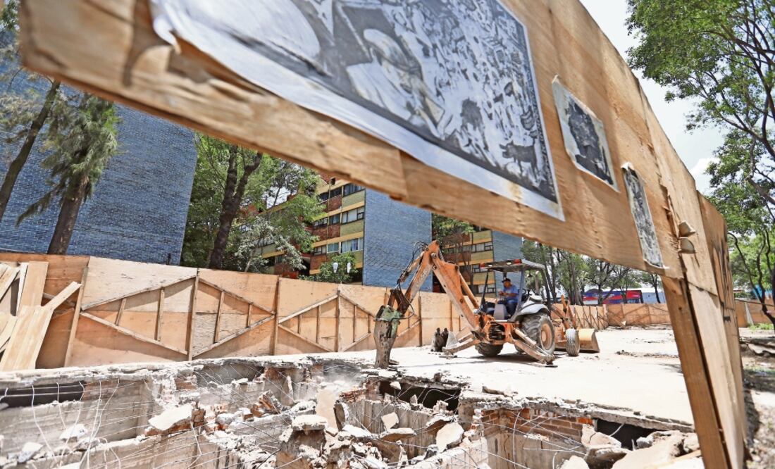 El retiro de los cimientos, que arrancó ayer, tendrá una duración de entre mes y medio y dos meses (BERENICE FREGOSO. EL UNIVERSAL)