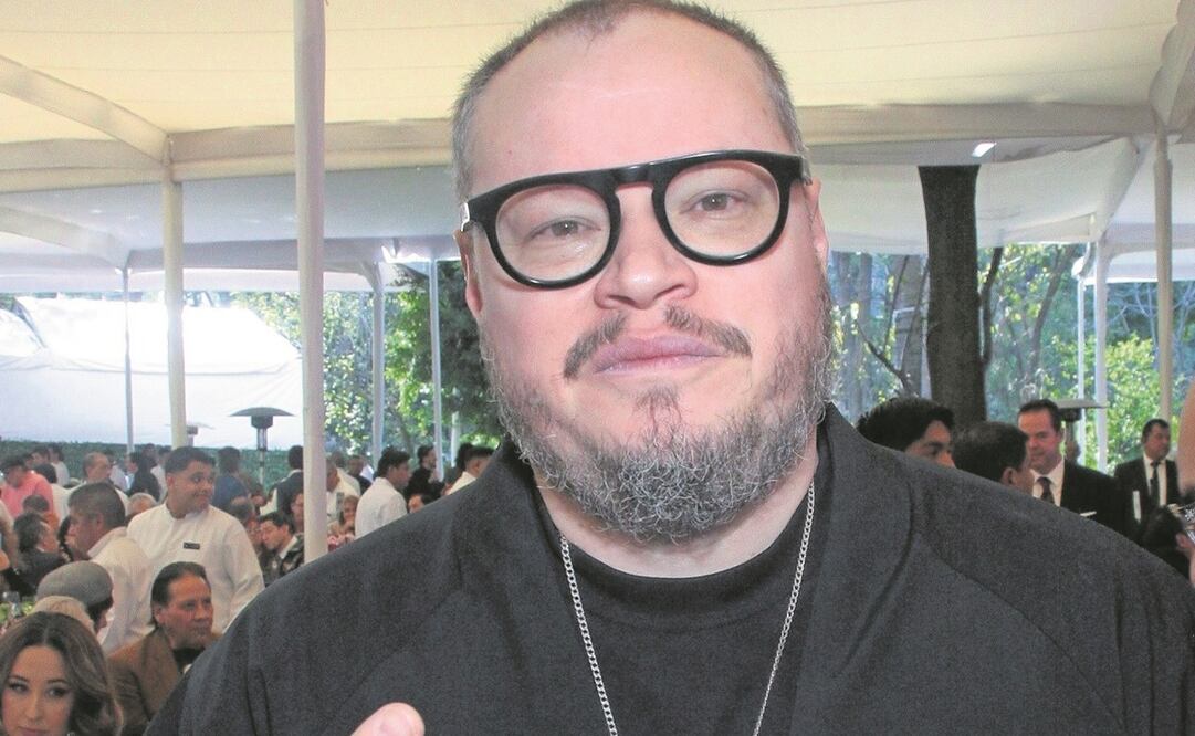 Leonel considera que los exponentes del romanticismo harán que regrese, aunque actualmente hacen falta cantautores e intérpretes. Foto: Clasos