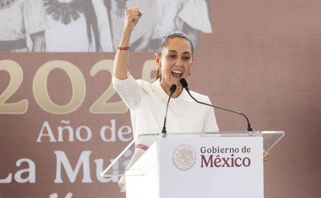 La presidenta Claudia Sheinbaum Pardo encabeza el evento Pensión Mujeres Bienestar, en Guadalupe Victoria, Durango. Foto: Hugo Salvador/ EL UNIVERSAL