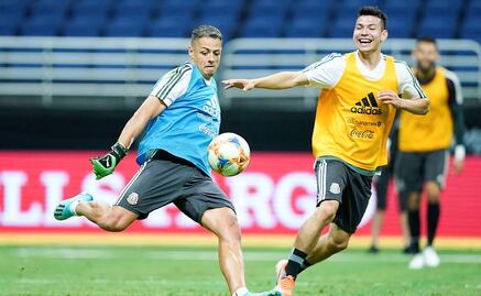 Chucky Lozano defendió al Chicharito Hernández: "No tengo nada que decir en contra de él"