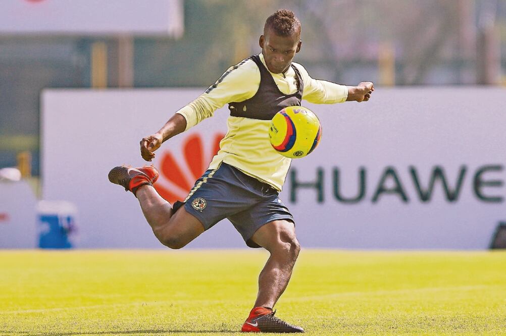 El colombiano podría emigrar a un club de Medellín o a la MLS (IMAGO7)