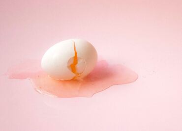 Ante alza de huevo fresco, ¿conviene más comprar huevo deshidratado?