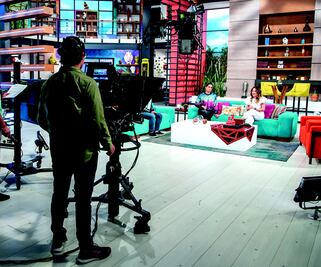 "Hoy" refresca la cuarentena en casa: Lambda García