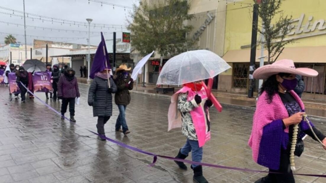 Mujeres en varios estados marchan por el 25N