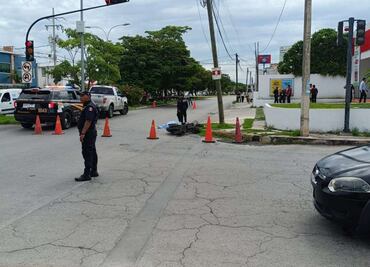 Muere motociclista tras ser arrollado por camioneta de valores que se pasó el alto en Mérida, Yucatán