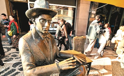 Homenjean a Fernando Pessoa en un libro