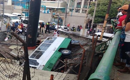 Chofer de micro que cayó de puente en Naucalpan sigue detenido