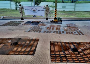 Encuentran armas, cartuchos y un fusil AK-47 en Unión de Tula, Jalisco